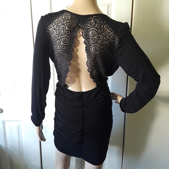 Love Chelsey Sash Lace Backless Black Mini Dress - Picture 4 of 7